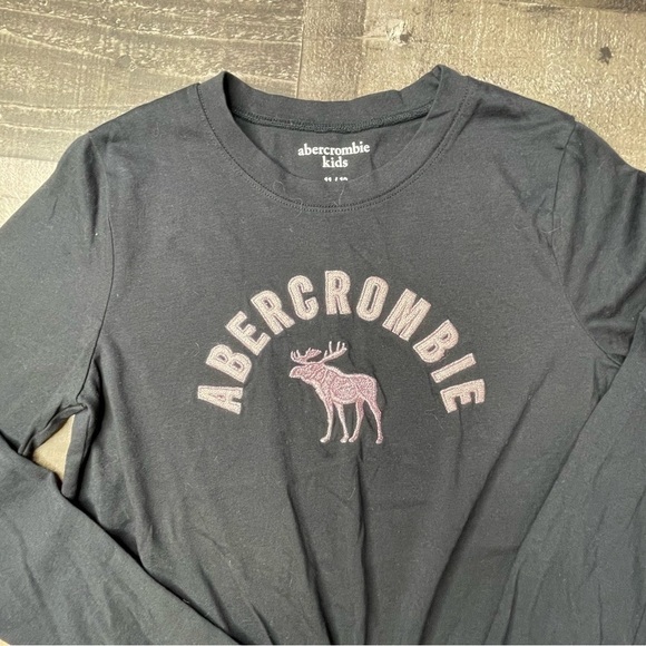 Like New Abercrombie Kids Long Sleeve Tee size 11/12 - Picture 6 of 7